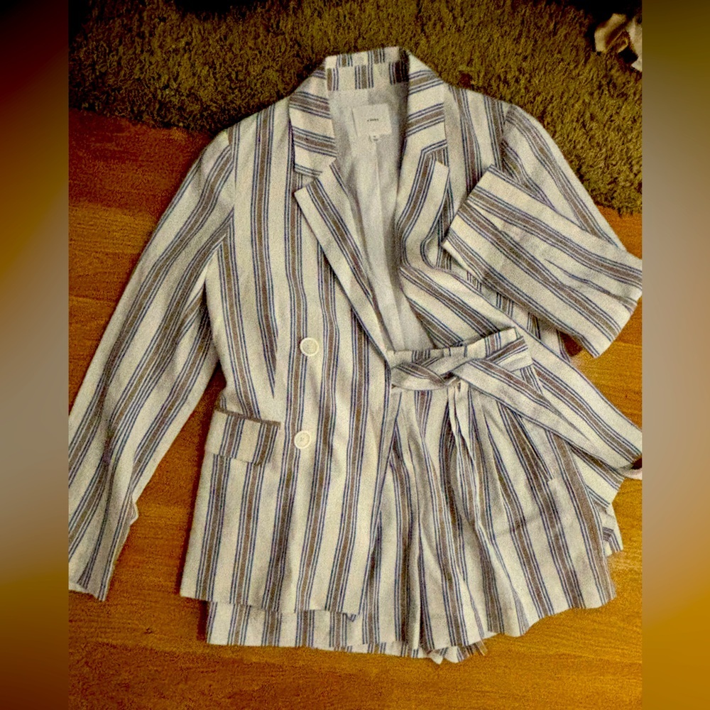 A loves A | size 2, medium | linen Striped Women's Blazer and Shorts Set